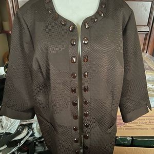 Brown  Open Jacket w Large Brown Rhinestone Accent